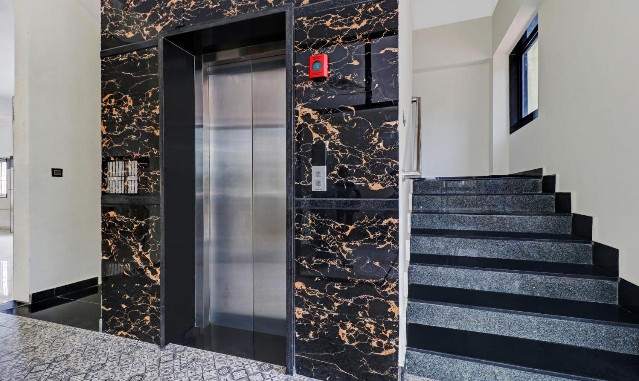 Hotel Nrm Residency Мисор Екстериор снимка