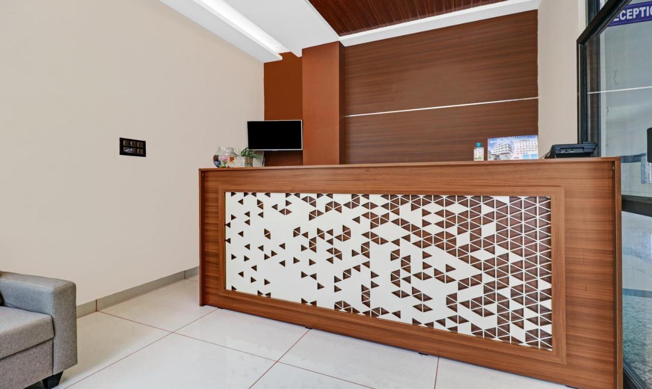Hotel Nrm Residency Мисор Екстериор снимка